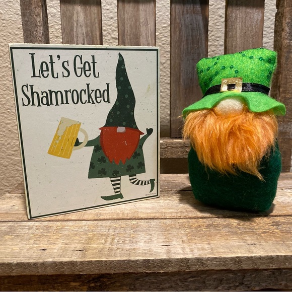 St. Patricks Day Gnome Bundle, Let’s Get Shamrocked Sign & Small Irish Gnome - Picture 3 of 16